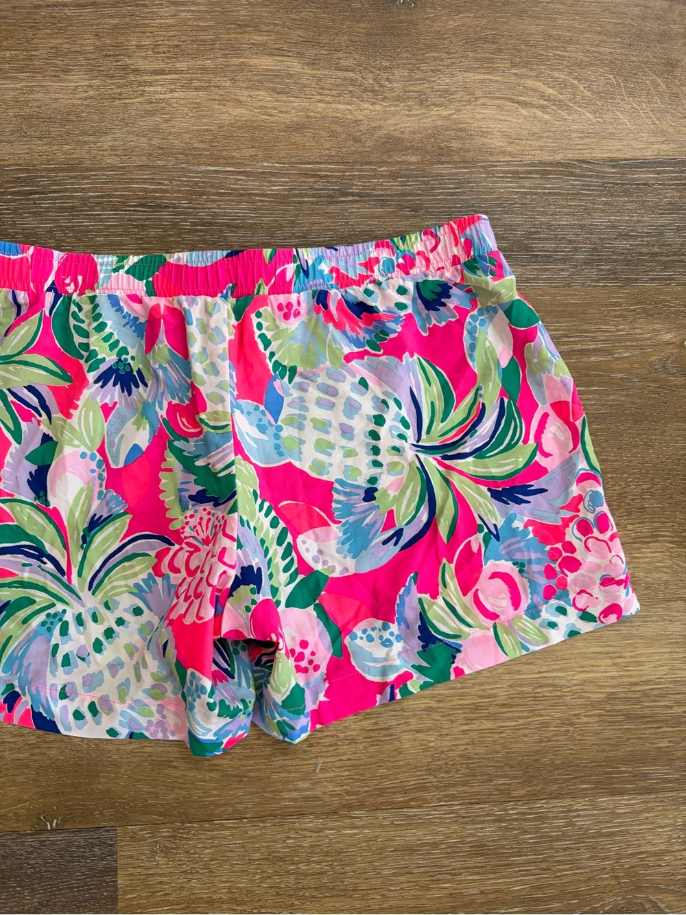 NWT Lilly Pulitzer Katia Short running shorts #006336 size L waist 34” - Picture 10 of 10